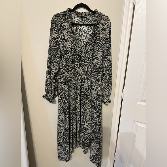 Banana Republic Leopard Print Midi Dress – Size 20 - Picture 2 of 10